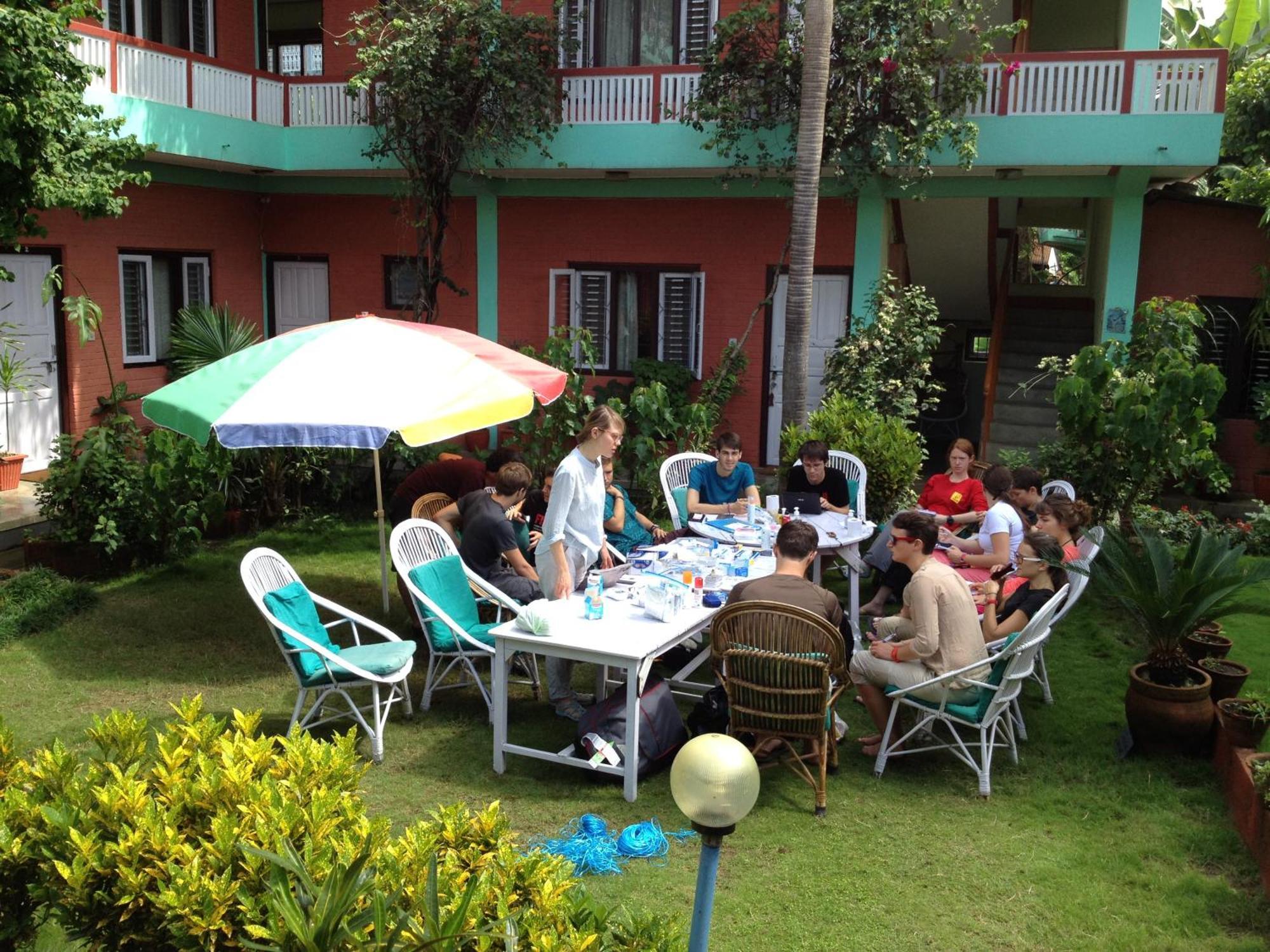New Pokhara Lodge - Pokhara Lakeside Luaran gambar