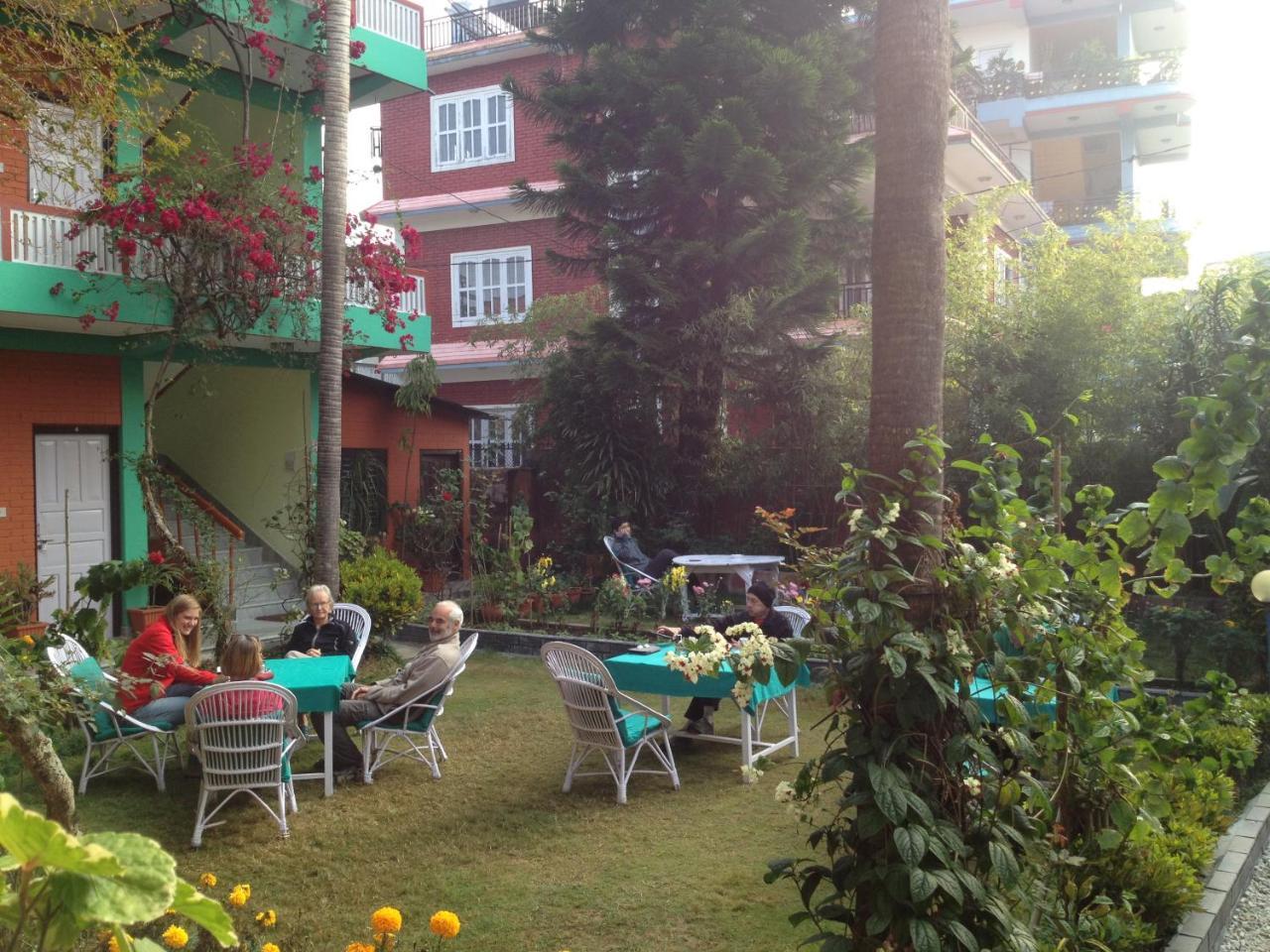 New Pokhara Lodge - Pokhara Lakeside Luaran gambar