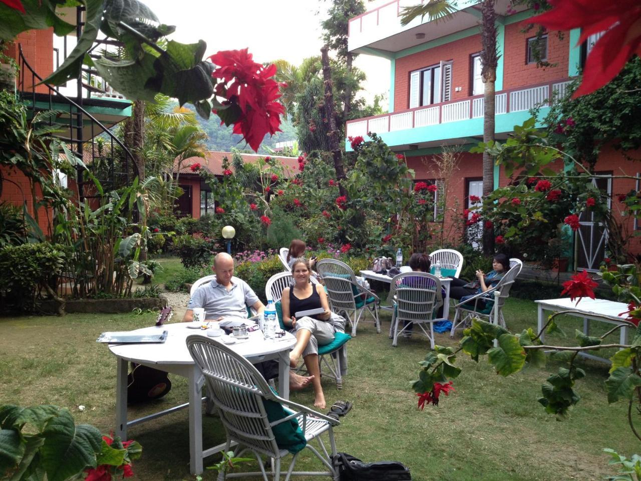 New Pokhara Lodge - Pokhara Lakeside Luaran gambar